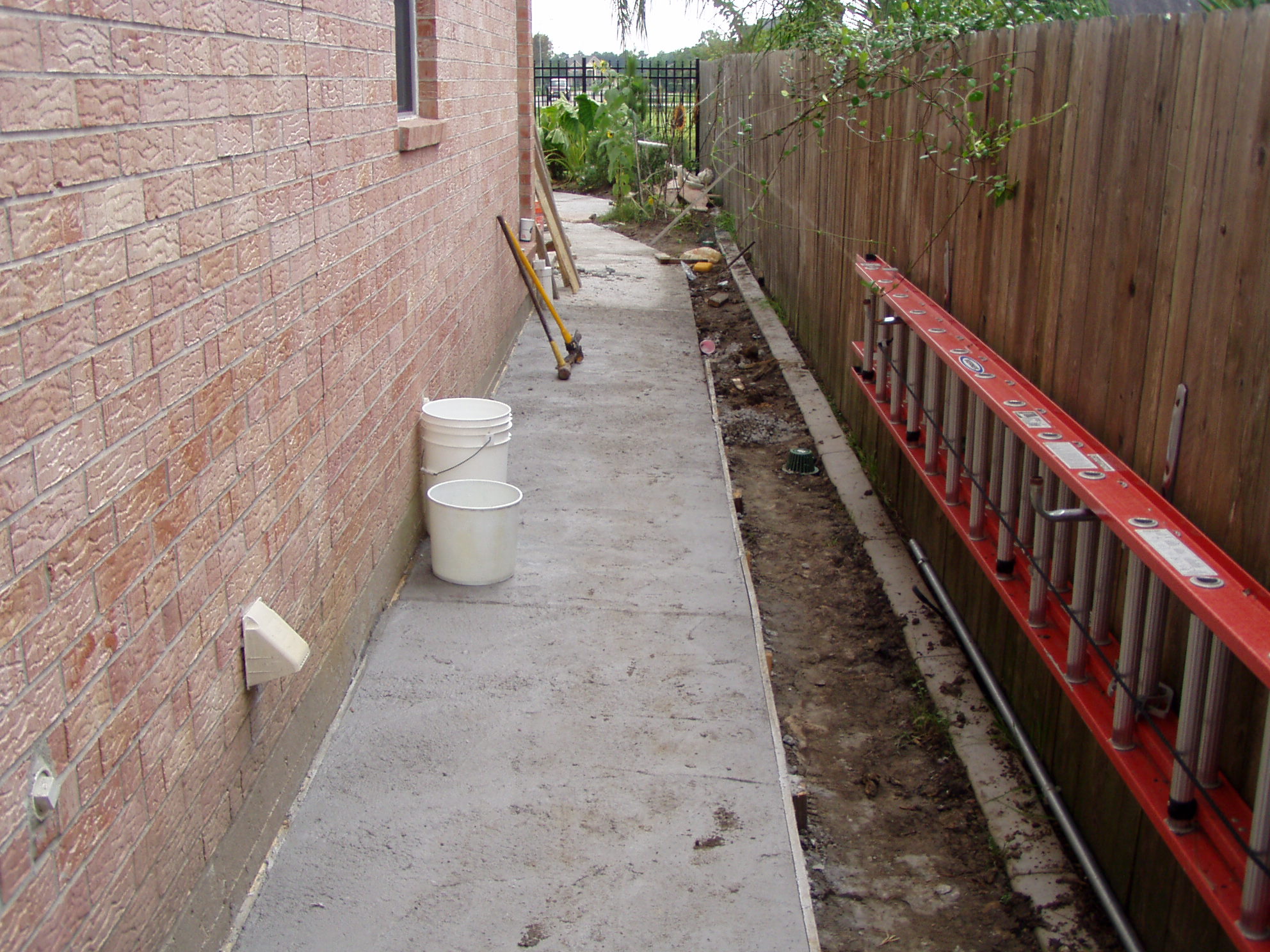 cement sidewalk